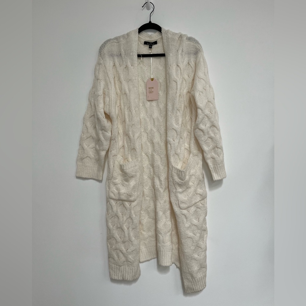 Love Tree NWT Cream Knee Length Sweater size M - Picture 7 of 7